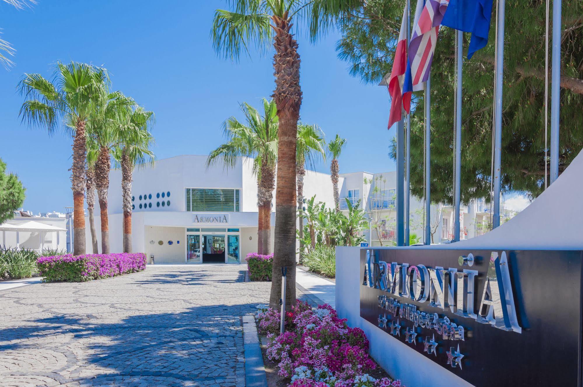 Station touristique Armonia Village & 5*